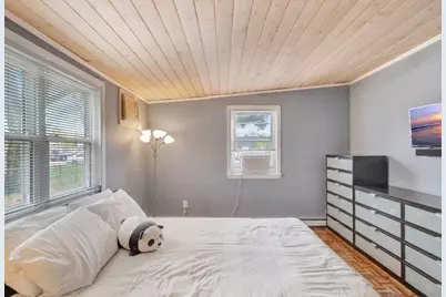 69 Appleton St, Saugus, MA 01906 - Photo 10