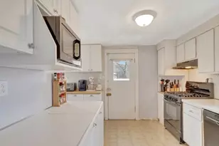 69 Appleton St, Saugus, MA 01906 - Photo 10