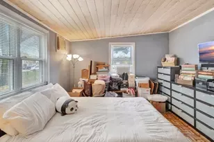 69 Appleton St, Saugus, MA 01906 - Photo 20