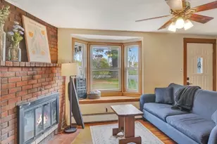 69 Appleton St, Saugus, MA 01906 - Photo 6