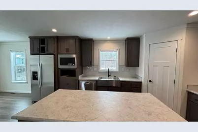 22 Pinrock Drive, Sturbridge, MA 01566 - Photo 6