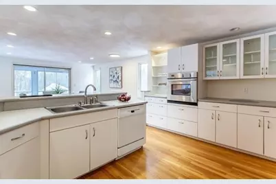 2160 Main St, Concord, MA 01742 - Photo 16