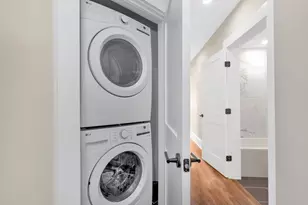 105 School St, Boston, MA 02119 - Photo 18