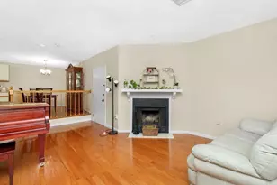 1210 VFW Parkway, Boston, MA 02132 - Photo 2