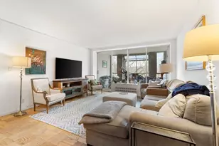 99 Pond Ave, Brookline, MA 02445 - Photo 4