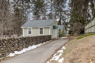 92 Farmers Row, Groton, MA 01450 - Photo 2