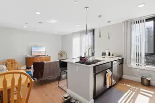 9 Central St, Somerville, MA 02143 - Photo 10