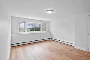 121 Cambridge Rd, Woburn, MA 01801 - Photo 4