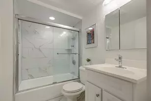 381 Marlborough St, Boston, MA 02115 - Photo 16