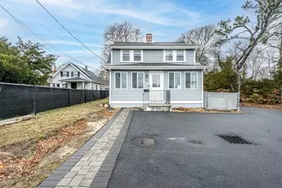 84 Bearses Way, Barnstable, MA 02601 - Photo 32
