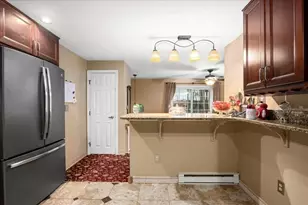 155 Hamilton St, Worcester, MA 01604 - Photo 6