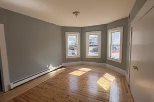 27 4th St, Attleboro, MA 02703 - Photo 2