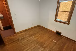 137 Carnavon Cir, Springfield, MA 01109 - Photo 10