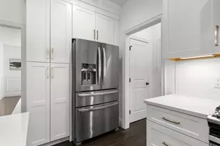 5 Greenbriar Ln, Bellingham, MA 02019 - Photo 8