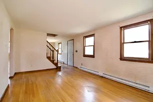 21 Carmel Ln, Agawam, MA 01030 - Photo 4