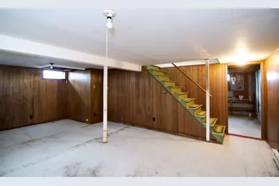 21 Carmel Ln, Agawam, MA 01030 - Photo 36