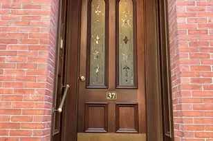 37 Lawrence St, Boston, MA 02116 - Photo 10
