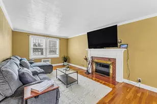 76 Clearwater Dr, Boston, MA 02126 - Photo 8