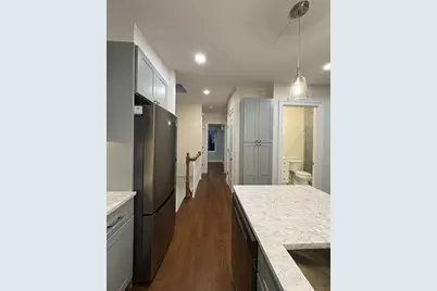 11 Burrill Pl #3, Boston, MA 02127 - Photo 8