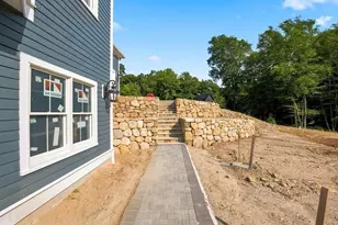 307 S E Main St, Douglas, MA 01516 - Photo 28
