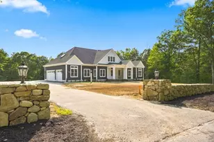 307 S E Main St, Douglas, MA 01516 - Photo 1