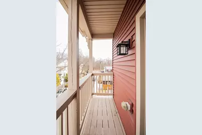 26 Vinson St, Worcester, MA 01605 - Photo 22