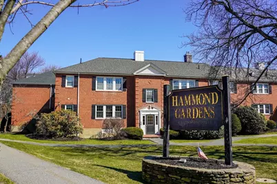 33 Hammond Pond Pkwy #2, Newton, MA 02467 - Photo 10