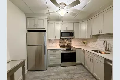 6 Old Stone Way #3, Weymouth, MA 02189 - Photo 2