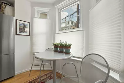 26 Bigelow St #A, Cambridge, MA 02139 - Photo 4