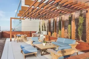 100 Lovejoy Wharf, Boston, MA 02114 - Photo 16