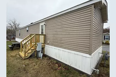 2900 Cranberry Hwy #42, Wareham, MA 02538 - Photo 4