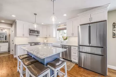 51 Woodside Avenue, Rutland, MA 01543 - Photo 2