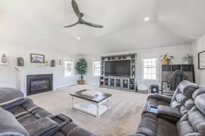 51 Woodside Avenue, Rutland, MA 01543 - Photo 14