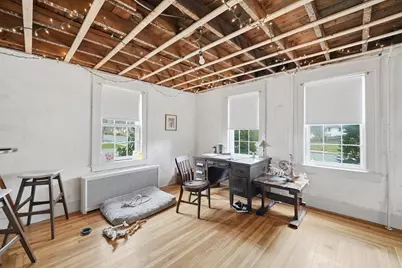 1177 Northampton St, Holyoke, MA 01040 - Photo 8