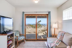 175 Cliff Rd, Wellfleet, MA 02667 - Photo 32