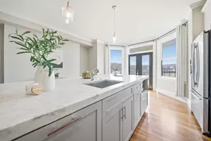 324 Tappan St, Brookline, MA 02445 - Photo 4