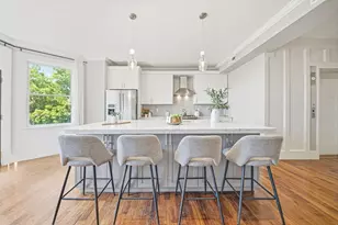 324 Tappan St, Brookline, MA 02445 - Photo 6