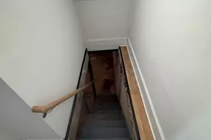 192 Chestnut St, Holyoke, MA 01040 - Photo 38