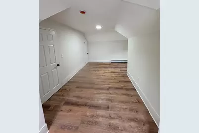 192 Chestnut St, Holyoke, MA 01040 - Photo 34