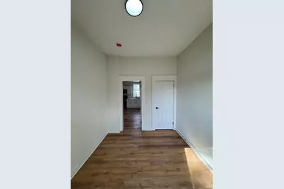 192 Chestnut St, Holyoke, MA 01040 - Photo 16