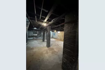 192 Chestnut St, Holyoke, MA 01040 - Photo 40