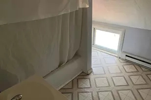 658 Old West Central St, Franklin, MA 02038 - Photo 10