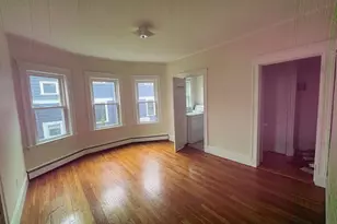 190 Maplewood St, Watertown, MA 02472 - Photo 4