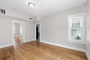 21-23 Continental St, Springfield, MA 01108 - Photo 14