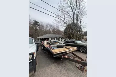 7 Wildwood Rd, Holden, MA 01520 - Photo 2