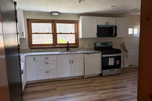 10 Worcester Rd, Townsend, MA 01469 - Photo 4