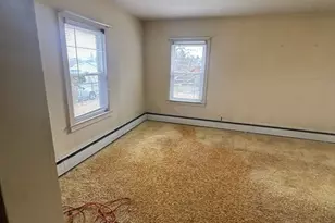 25 Shannon St, Worcester, MA 01604 - Photo 4