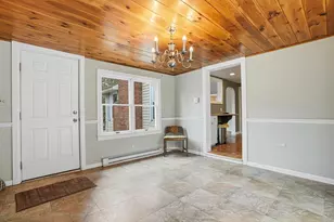 35 Brooks St, Upton, MA 01568 - Photo 10