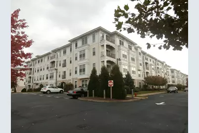 4 Repton Cir #4105, Watertown, MA 02472 - Photo 1