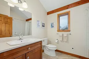 4 Bridge St, Auburn, MA 01501 - Photo 36